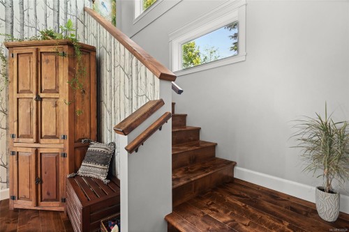 1571 Meadowood Way, Qualicum Beach, BC 