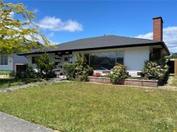 3811 Morton St Port Alberni, BC V9Y 3V4