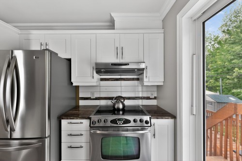 Cuisine - 995 Rue De Brétigny, Laval (Fabreville), QC - Indoor Photo Showing Kitchen