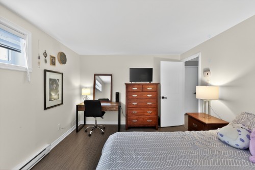 Chambre à coucher - 995 Rue De Brétigny, Laval (Fabreville), QC - Indoor Photo Showing Bedroom