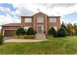 106 Royal Oaks BLVD Moncton, NB E1H 3P2