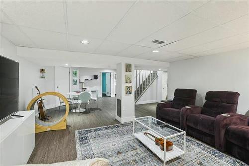 672 Niagara St, Winnipeg, MB 