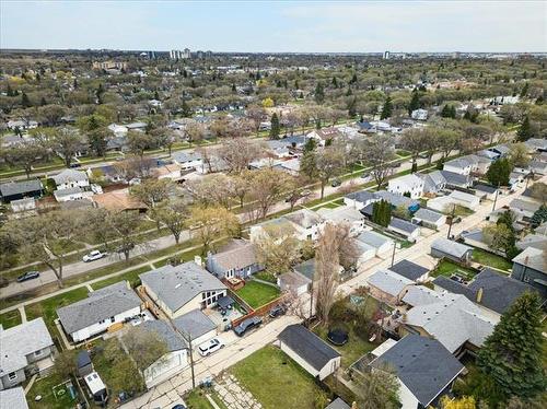 672 Niagara St, Winnipeg, MB 