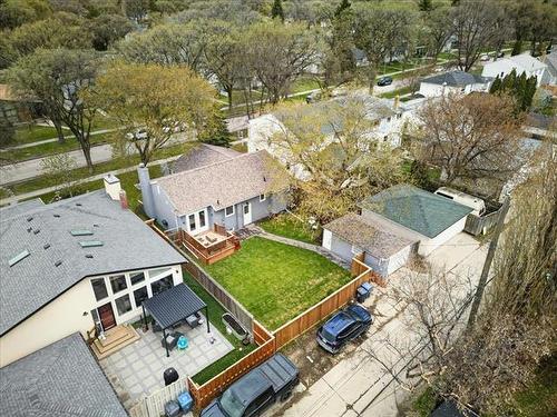 672 Niagara St, Winnipeg, MB 