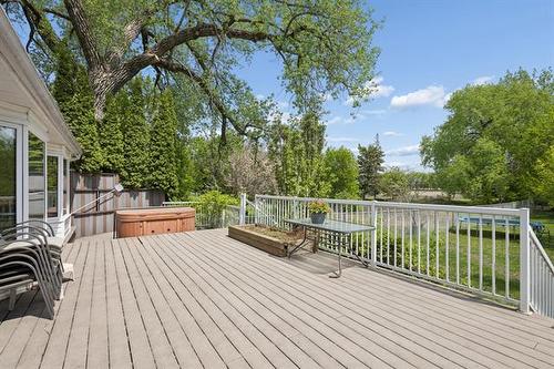 69 First St, Letellier, MB 