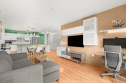 Salon - 