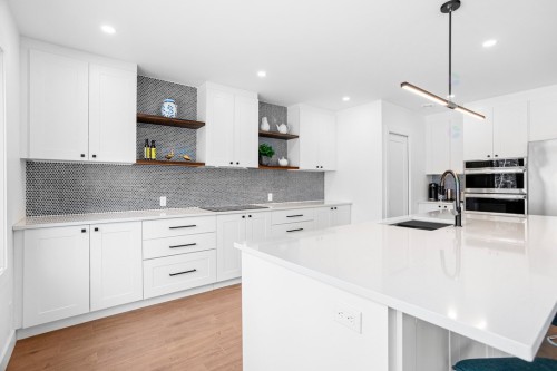 Cuisine - 207Z Mtée Du Val-De-Loire, Saint-Adolphe-D'Howard, QC - Indoor Photo Showing Kitchen With Upgraded Kitchen