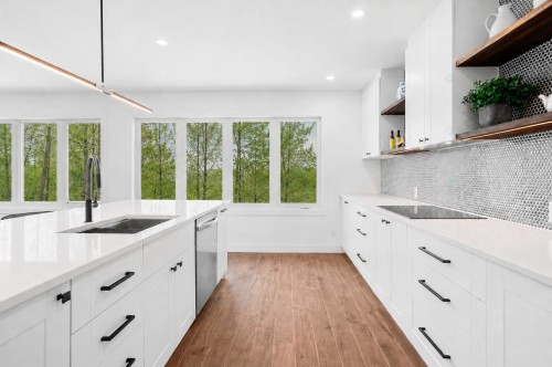 Cuisine - 207Z Mtée Du Val-De-Loire, Saint-Adolphe-D'Howard, QC - Indoor Photo Showing Kitchen With Upgraded Kitchen