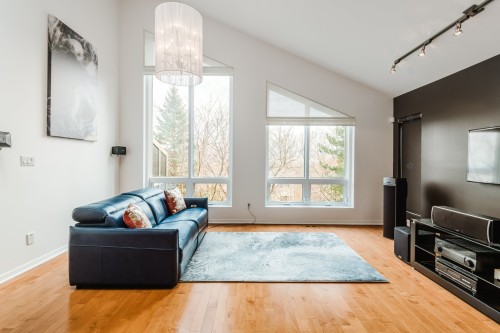 Family Room - 1495 Rue Des Alouettes, Saint-Bruno-De-Montarville, QC - Indoor Photo Showing Living Room