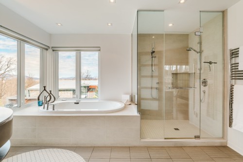 Master Bathroom - 1495 Rue Des Alouettes, Saint-Bruno-De-Montarville, QC - Indoor Photo Showing Bathroom