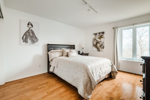 Bedroom - 1495 Rue Des Alouettes, Saint-Bruno-De-Montarville, QC - Indoor Photo Showing Bedroom