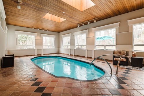 Pool - 1495 Rue Des Alouettes, Saint-Bruno-De-Montarville, QC - Indoor Photo Showing Other Room With In Ground Pool