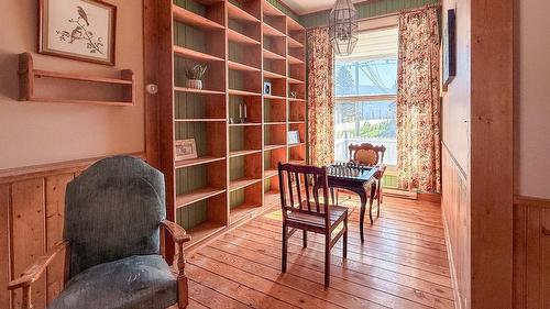 9215 Main Avenue, Wilmer, BC 