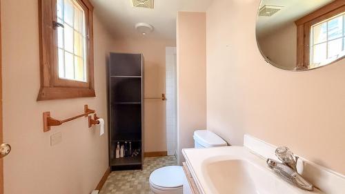 9215 Main Avenue, Wilmer, BC 