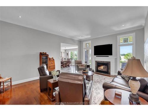 19 Stonegate Walk, Chatham, ON 