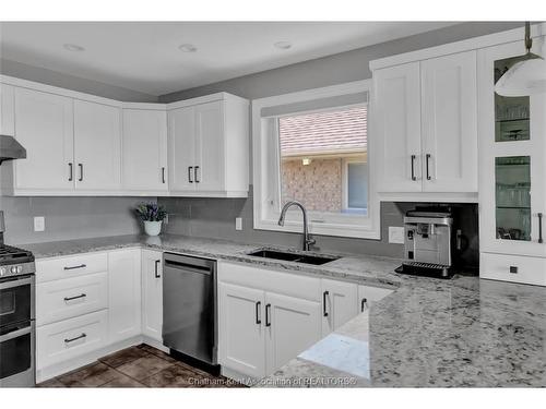 19 Stonegate Walk, Chatham, ON 