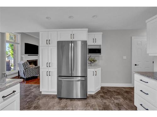 19 Stonegate Walk, Chatham, ON 