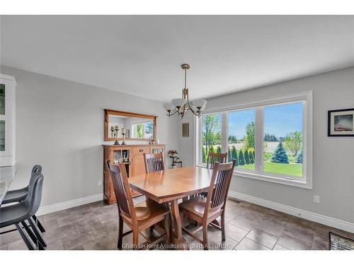 19 Stonegate Walk, Chatham, ON 