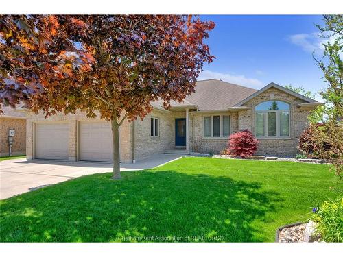 19 Stonegate Walk, Chatham, ON 
