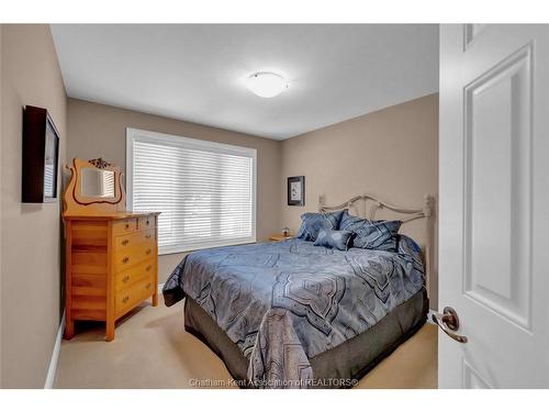 19 Stonegate Walk, Chatham, ON 