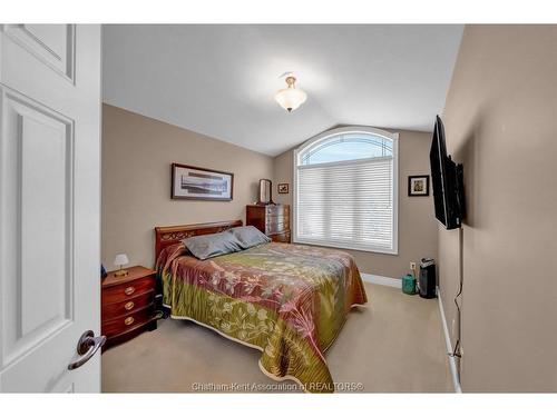 19 Stonegate Walk, Chatham, ON 