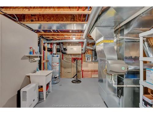 19 Stonegate Walk, Chatham, ON 