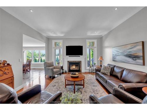 19 Stonegate Walk, Chatham, ON 