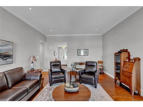 19 Stonegate Walk, Chatham, ON 
