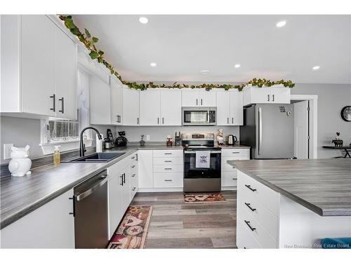 9 Waterfront Lane, Flowers Cove, NB 