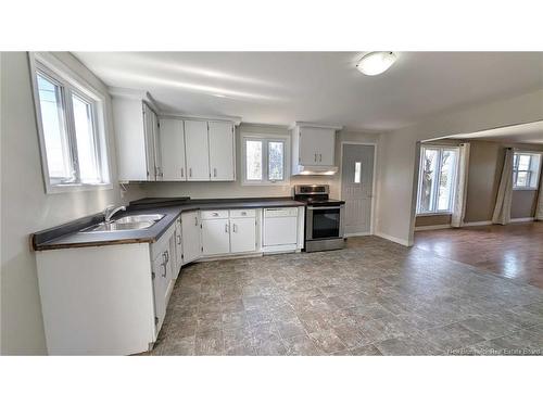 25 Rue Du Portage St, Caraquet, NB 