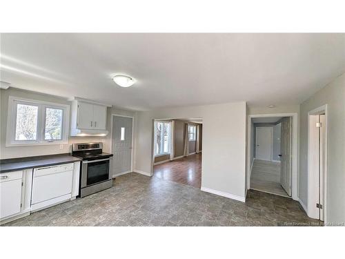 25 Rue Du Portage St, Caraquet, NB 