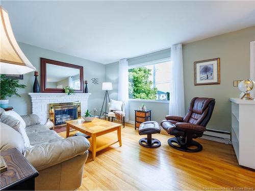198 Jones St, Moncton, NB 