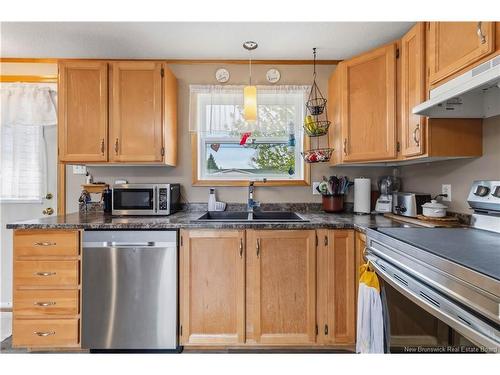 10 Peridot St, Moncton, NB 