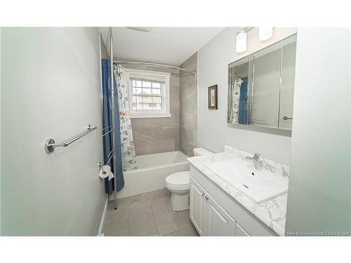 19 Hatheway St, Fredericton, NB 