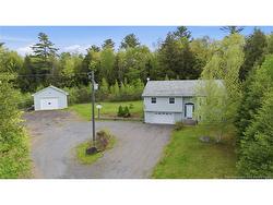 152 Claudie RD  Fredericton, NB E3G 7T7
