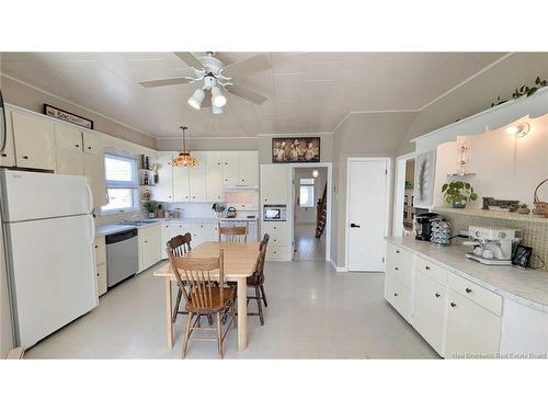 216 Boul. Saint-Pierre O, Caraquet, NB 