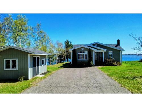 948 Rue Des Chalets St, Tracadie, NB 
