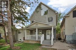 213 H AVENUE N  Saskatoon, SK S7L 2B7