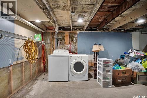 213 H Avenue N, Saskatoon, SK - Indoor Photo Showing Laundry Room