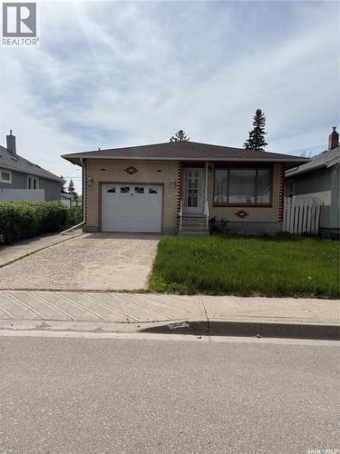 1058 MONTAGUE STREET  Regina, SK S4T 3H5
