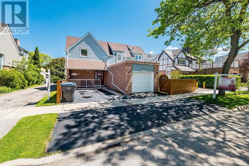 1157 Kos Boulevard, Mississauga, ON - Outdoor