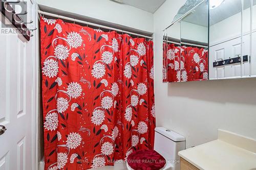 1157 Kos Boulevard, Mississauga, ON - Indoor Photo Showing Bathroom