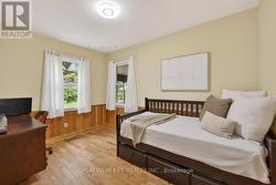 2nd bedroom - 