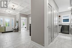 Right-pantry/laundry-notice cupboards both sides - 