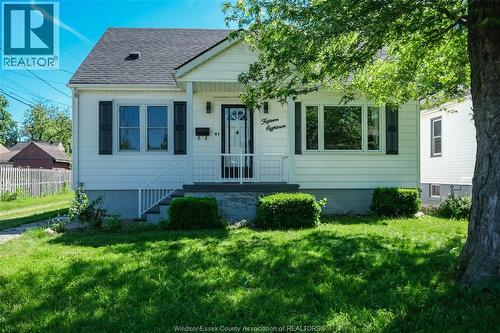 1518 OLIVE ROAD  Windsor, ON N8Y 4M5