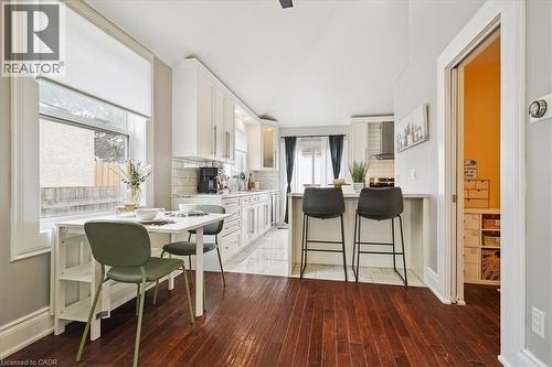 32 Allan Avenue, Hamilton, ON - Indoor