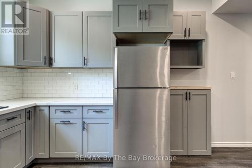 100 Allegra Drive, Wasaga Beach, ON - Indoor Photo Showing Kitchen