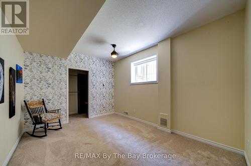 100 Allegra Drive, Wasaga Beach, ON - Indoor Photo Showing Other Room