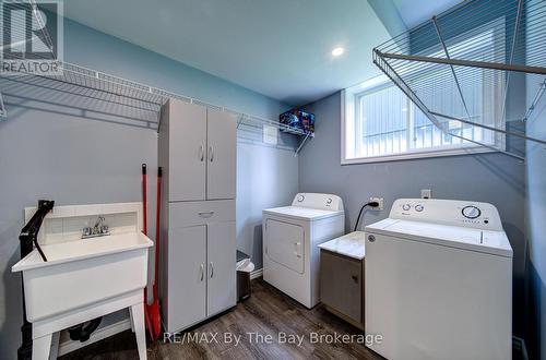 100 Allegra Drive, Wasaga Beach, ON - Indoor Photo Showing Laundry Room