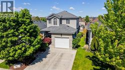 101 EDGEMERE Drive  Cambridge, ON N1P 1E9